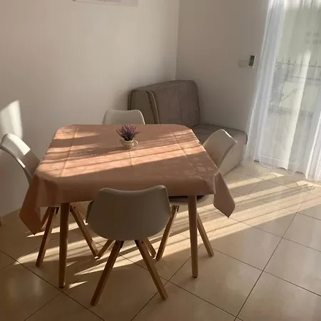Villa Popic - Apartmany Monika Apartment Baska Voda