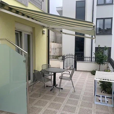 Apartment Villa Popic - Apartmany Monika Baska Voda