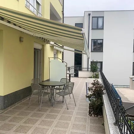 Villa Popic - Apartmany Monika Baska Voda