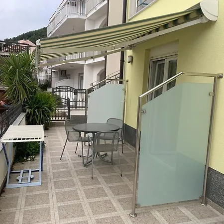 Villa Popic - Apartmany Monika Lägenhet *